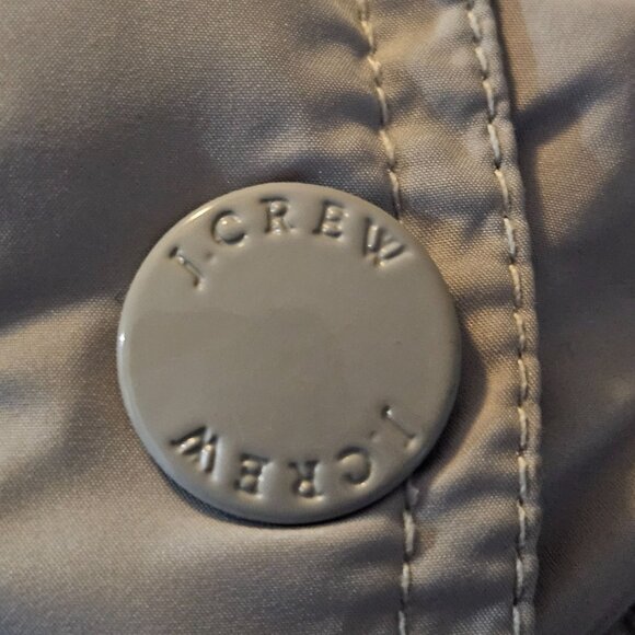 J.Crew Women’s Gray Puffer Jacket Hooded Med Quiet Luxury Streetwear Après-Ski - Picture 13 of 16